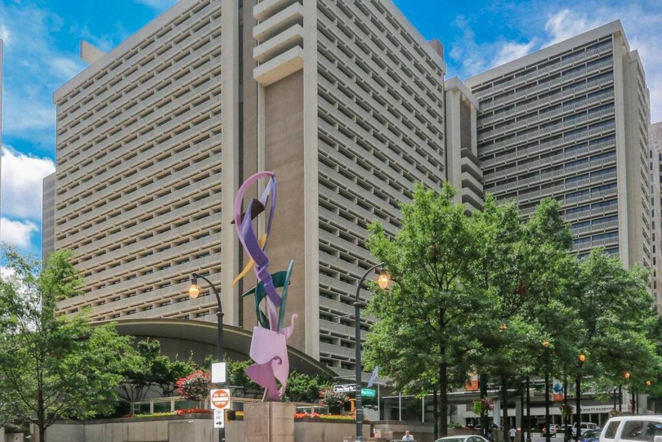 Modern Twist In A Historic Building, Sleeps 6 * Atlanta