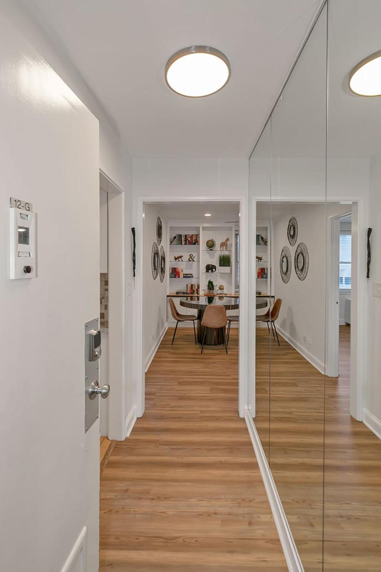 Modern Twist In A Historic Building, Sleeps 6 * Atlanta