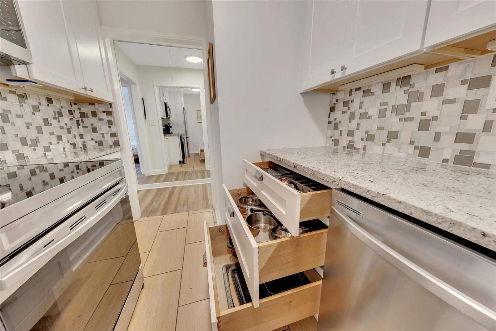 Modern Twist In A Historic Building, Sleeps 6 Holiday home